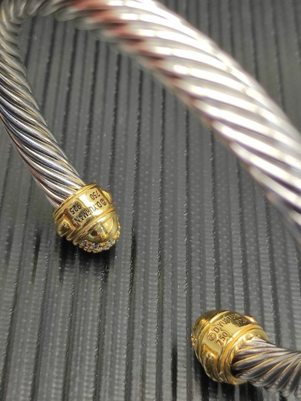 David Yurman 7mm half-diamond gold bracelets - Picture 4 of 6
